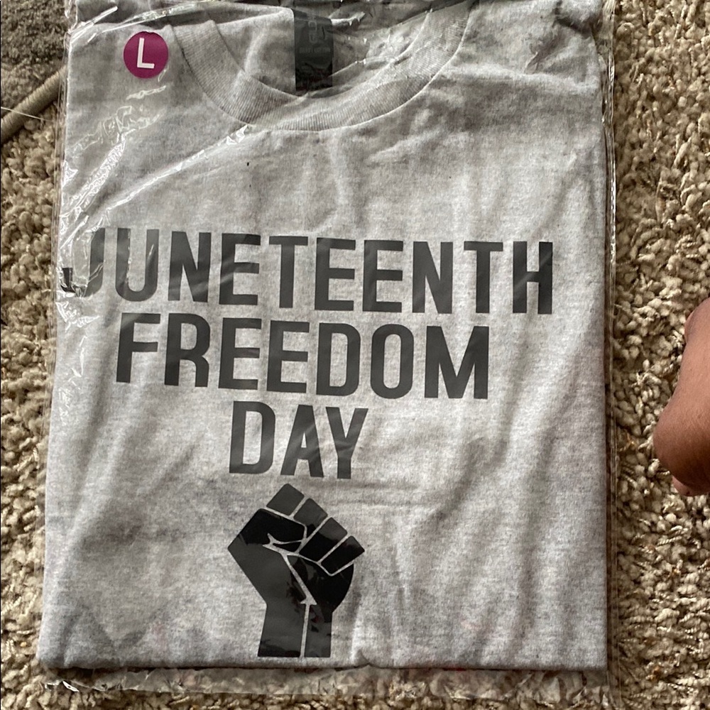 Gray Juneteenth Freedom Day T-Shirt
